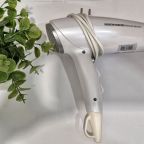 В ванной комнате фен