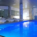 Крытый плавательный бассейн, Отель Кристалл