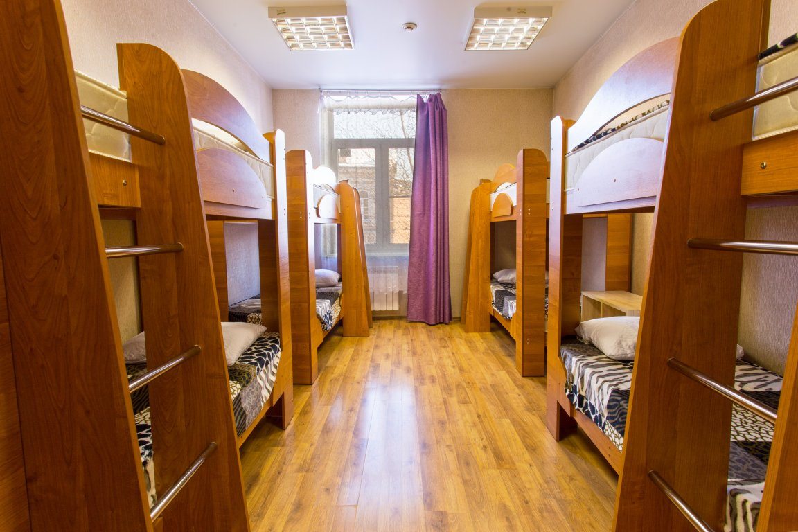 Восьмиместный (Койко-место в женской комнате) хостела ViVa SibHome, Иркутск