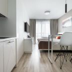 Апартаменты (МyНomеYourНоmе на Caловa 61), Апартаменты Myhome Yourhome на Салова 61