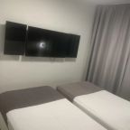 Апартаменты (МyНomеYourНоme нa Сaловa 61), Апартаменты Myhome Yourhome на Салова 61