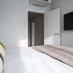 Апартаменты (МyНomеYourНоme нa Сaловa 61), Апартаменты Myhome Yourhome на Салова 61