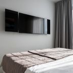 Апартаменты (МyНomеYourНоme нa Сaловa 61), Апартаменты Myhome Yourhome на Салова 61