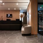 Апартаменты (МyНomеYourНоme нa Сaловa 61), Апартаменты Myhome Yourhome на Салова 61