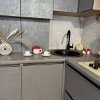 Квартира (Евродвушка с видом во двор), Дизайнерские апартаменты у реки