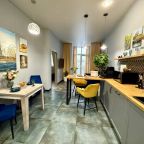 Квартира (Дизайнерская евродвушка у реки), Дизайнерские апартаменты у реки