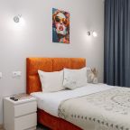 Квартира (Евродвушка с видом во двор), Дизайнерские апартаменты у реки