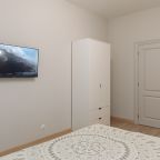 Квартира (Евродвушка с видом во двор), Дизайнерские апартаменты у реки