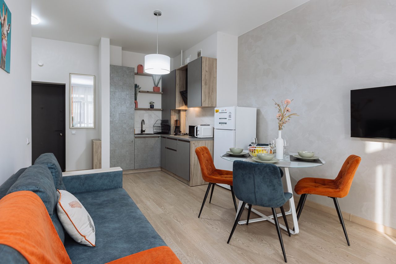 Квартира (Евродвушка с видом на реку), Дизайнерские апартаменты у реки