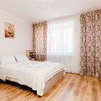 Двуспальная кровать