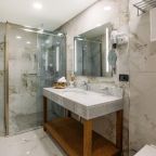 Номер (BUDGET TWIN), Отель Marjan Plaza Hotel