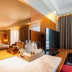 Номер (KING SUITE), Отель Marjan Plaza Hotel