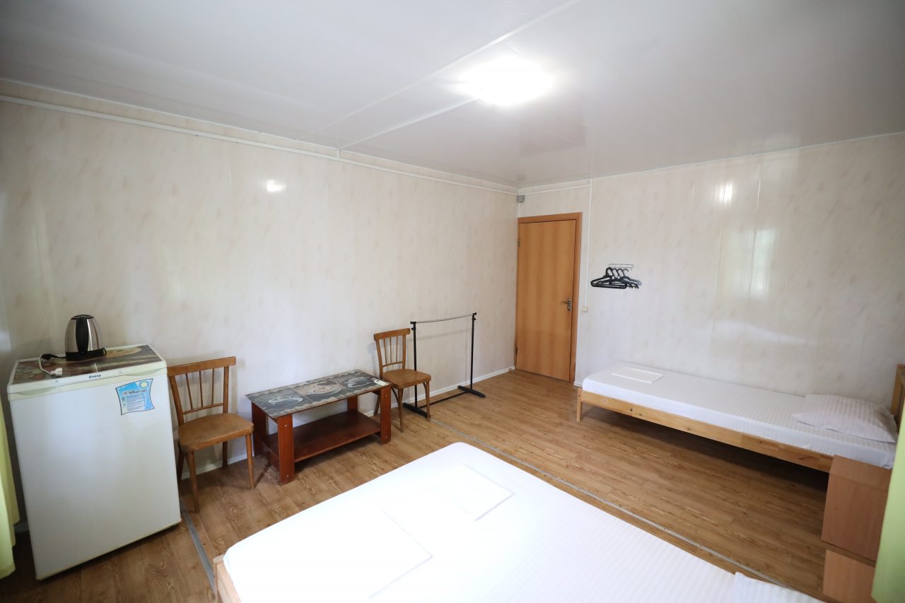 Трёхместный и более (Стандарт), База отдыха Оазис
