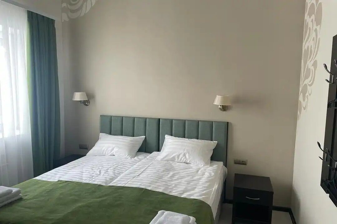 Двухместный (С двумя раздельными кроватями) гостиницы Теремок, Каменск-Шахтинский