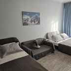 Пятиместный (Спальня + кухня-гостиная 1 этаж), Апартаменты Golden Holiday