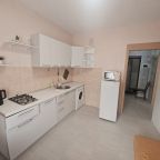 Пятиместный (Спальня + кухня-гостиная 1 этаж), Апартаменты Golden Holiday