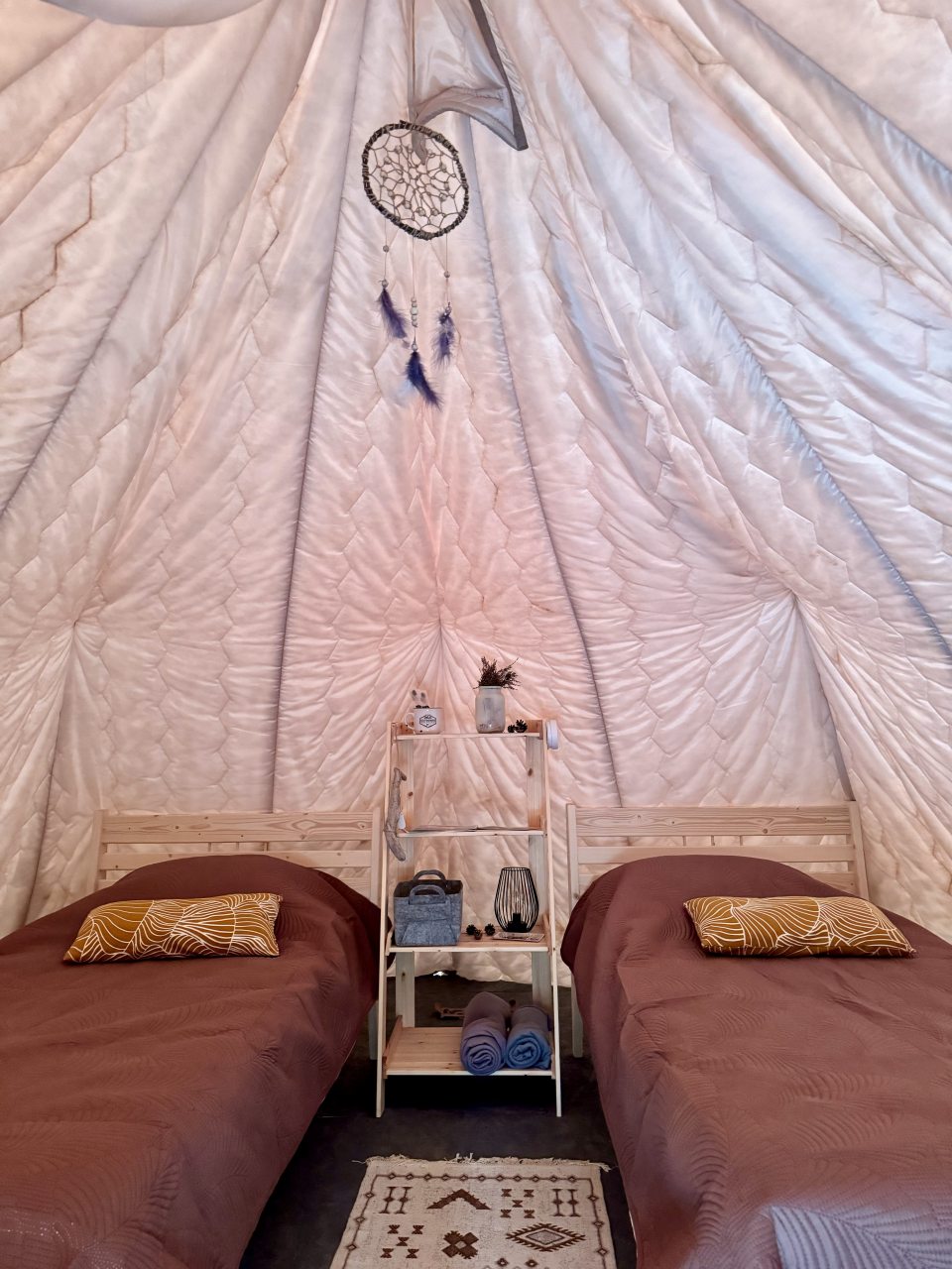 Двухместный (Чум с 2 кроватями), Глэмпинг Гиперборея