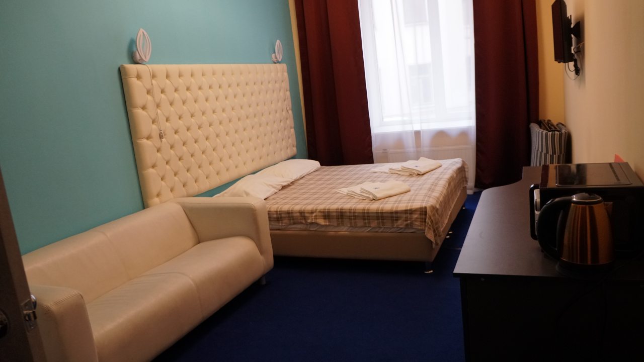 Трехместный (Трехместный номер эконом класса) апарт-отеля Симона, Санкт-Петербург