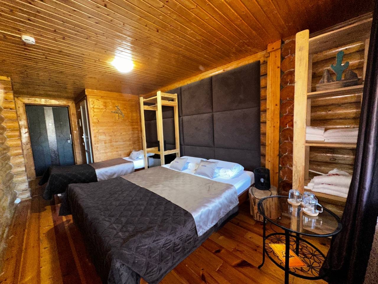 Трехместный стандарт корпус Ранчо