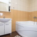 Люкс двухкомнатный в корпусе Горное озеро