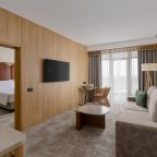 Люкс (Suite Deluxe Pool View), Отель FЮNF Luxury Resort & SPA Anapa Miracleon 5*