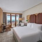 De Luxe (Deluxe Sea View), Отель FЮNF Luxury Resort & SPA Anapa Miracleon 5*