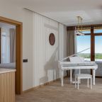 Люкс (Executive Suite Sea View), Отель FЮNF Luxury Resort & SPA Anapa Miracleon 5*