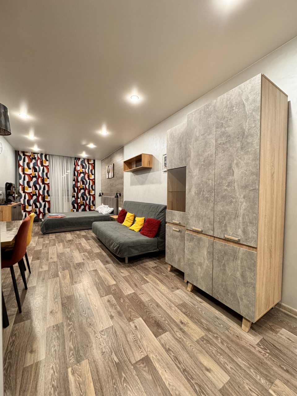 Квартира (Дизайнерская студия в ЖК 