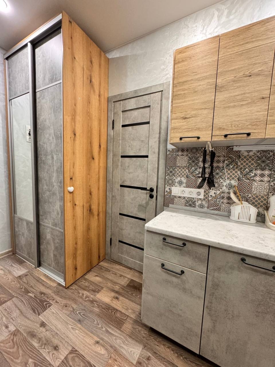 Квартира (Дизайнерская студия в элитном ЖК 