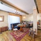 Апартаменты (Пентхаус трехкомнатный с террасой), Бутик-Отель Chalet Apartament