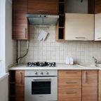 Кухня с необходимой бытовой техникой