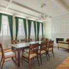 Люкс (Двухуровненвый), Отель RODINA Grand Hotel & SPA Irkutsk