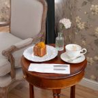 Полулюкс (Джуниор Сьют), Отель RODINA Grand Hotel & SPA Irkutsk
