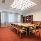 Переговорная комната "Ангара", Отель RODINA Grand Hotel & SPA Irkutsk