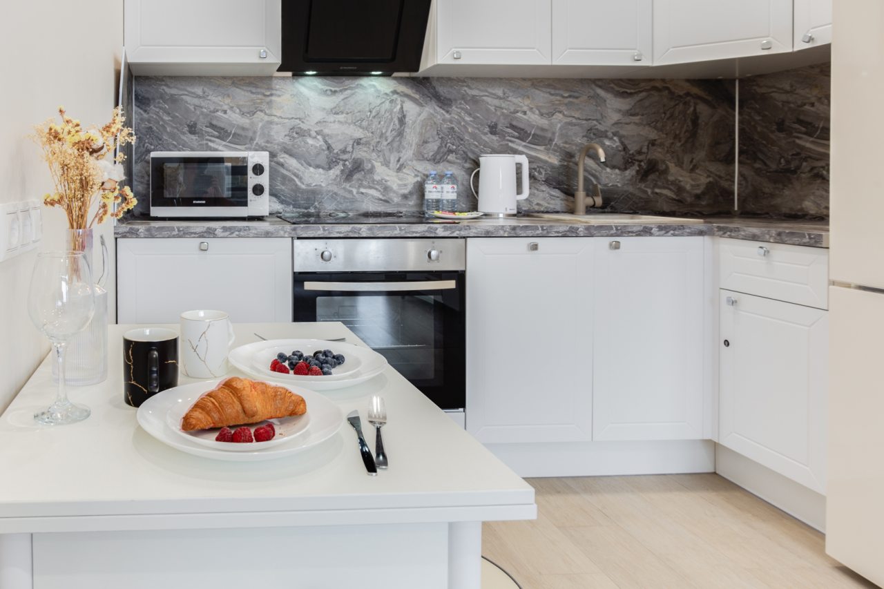 Апартаменты (Квартира  1-к., 45 м², 3/12 эт.), Апартаменты Роскошные 1-к апартаменты (евродвушка)