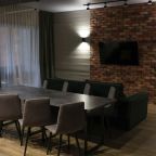 Коттедж (Фэмили), База отдыха Forest Cottage