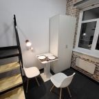 Трёхместный и более (Трехместный с двуспальной и раскладной кроватью), Отель Лофт на Крымской