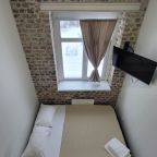 Трёхместный и более (Трехместный с двуспальной и раскладной кроватью), Отель Лофт на Крымской