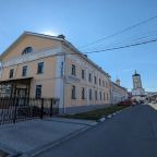 Городская парковка, Отель Черниковский