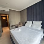 Двухместный (Апартаменты с видом на парк и детскую площадку 4-1), Апартаменты В отеле на Ленина 217а