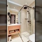 Двухместный (Апартаменты с видом на парк и детскую площадку 4-1), Апартаменты В отеле на Ленина 217а