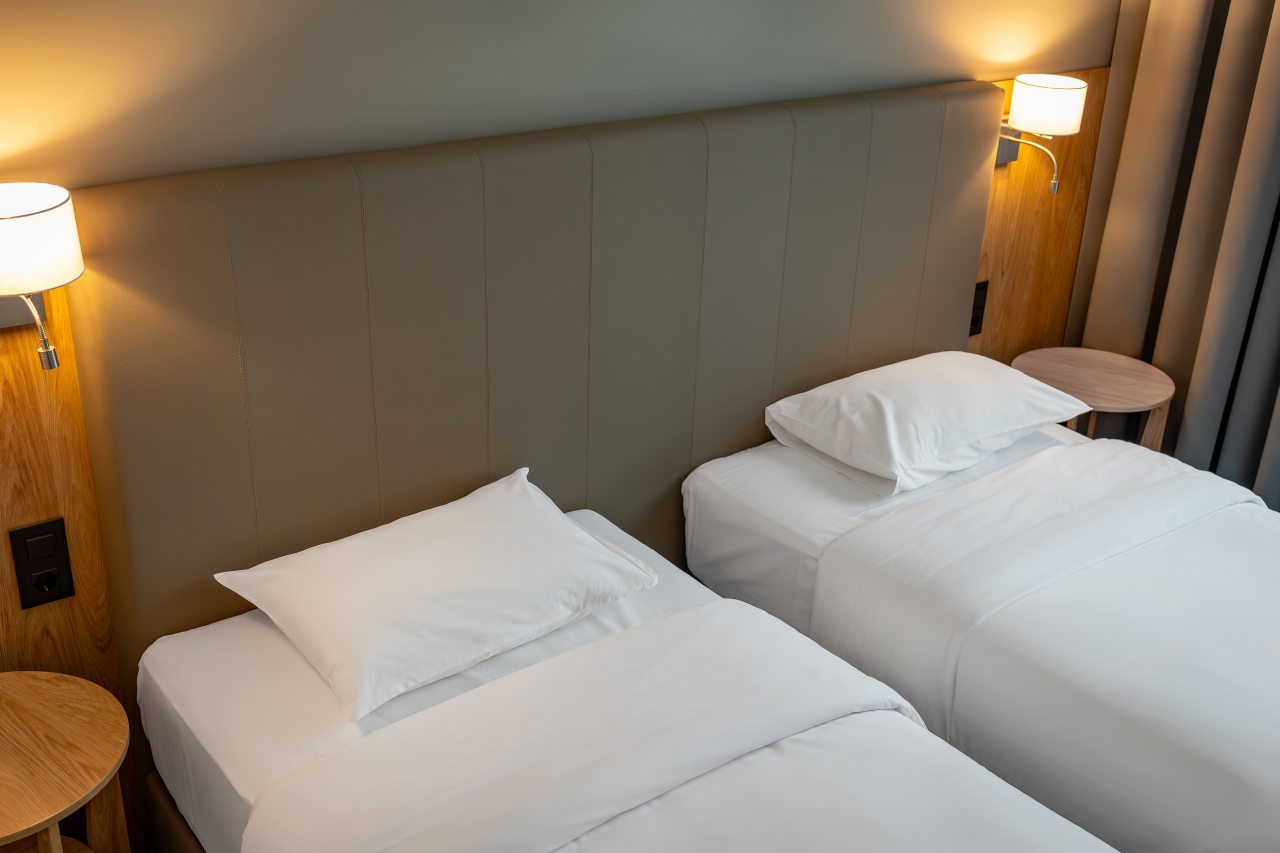 Двухместный (Стандарт с видом на город с двумя раздельными кроватями), Отель Cosmos Omsk Hotel