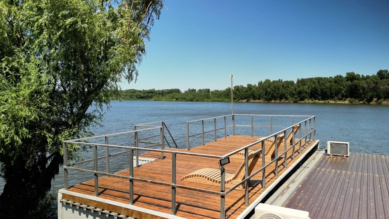 Двухместный (Стандартный номер с двуспальной кроватью), База отдыха River&Fish