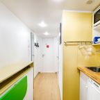 Трехместный (Апартаменты с видом на город (номер 4)), Апартаменты ROOMSTAY Садовая