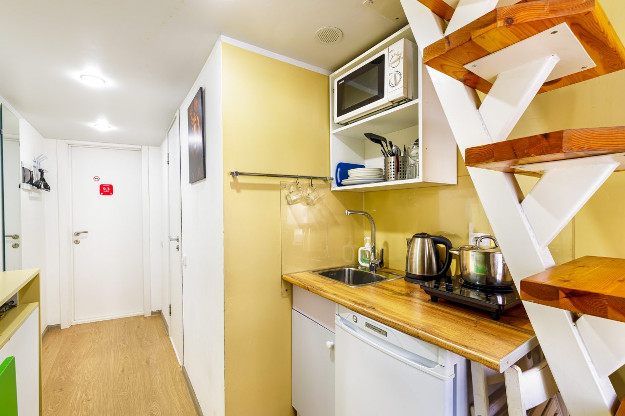 Трехместный (Апартаменты с видом на город (номер 4)), Апартаменты ROOMSTAY Садовая