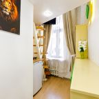 Трехместный (Апартаменты с видом на город (номер 4)), Апартаменты ROOMSTAY Садовая