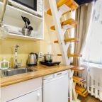 Трехместный (Апартаменты с видом на город (номер 4)), Апартаменты ROOMSTAY Садовая