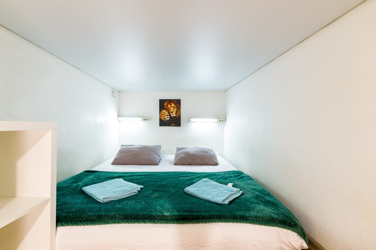 Трехместный (Апартаменты с видом на город (номер 4)), Апартаменты ROOMSTAY Садовая