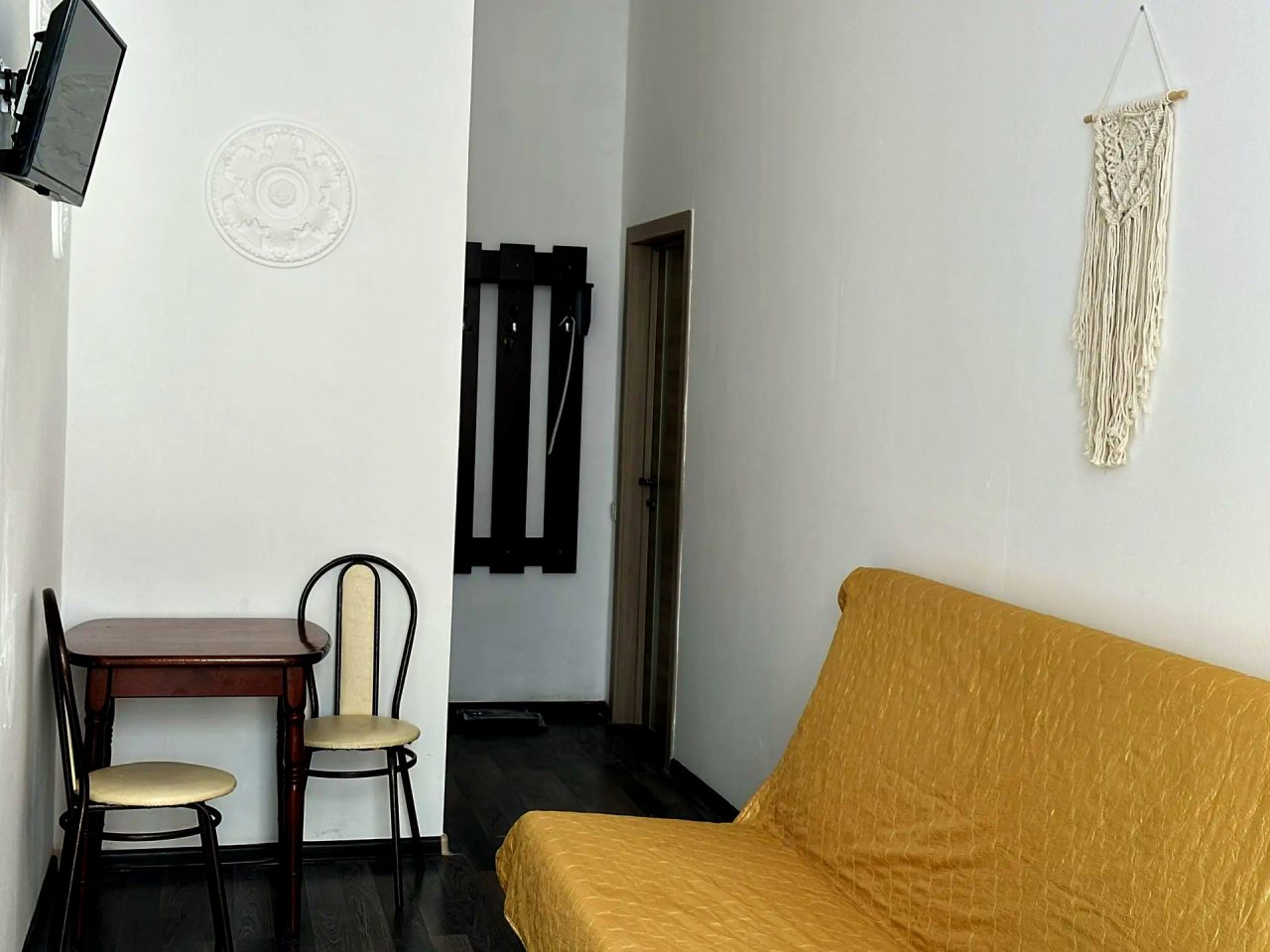 Семейный (Номер с видом на Невский проспект №6), Гостевой дом Boho Nevsky 132 Hotel