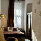 Семейный (Номер с видом на Невский проспект №6), Гостевой дом Boho Nevsky 132 Hotel